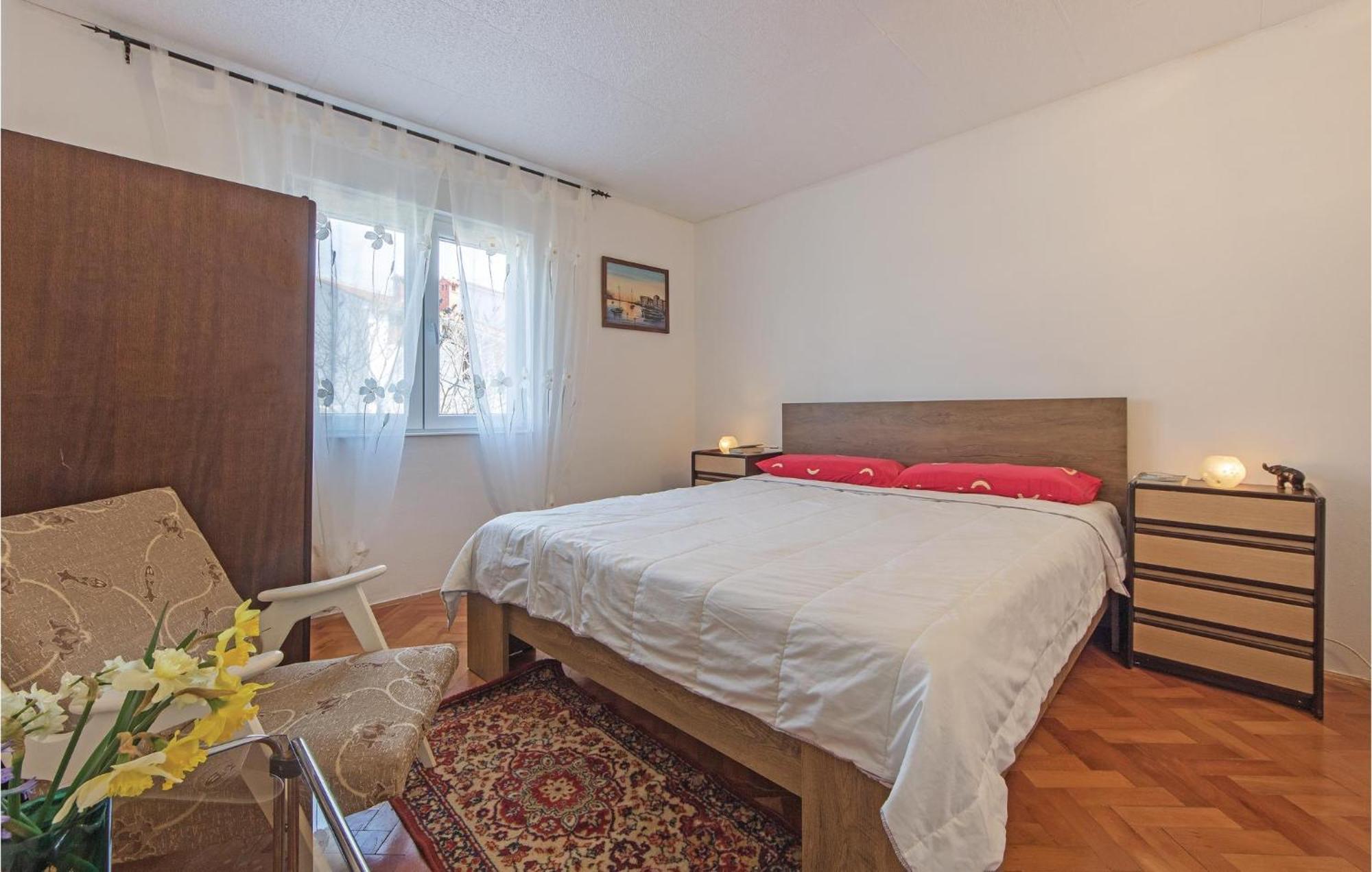 Awesome Apartment In Fazana With Wifi Eksteriør billede