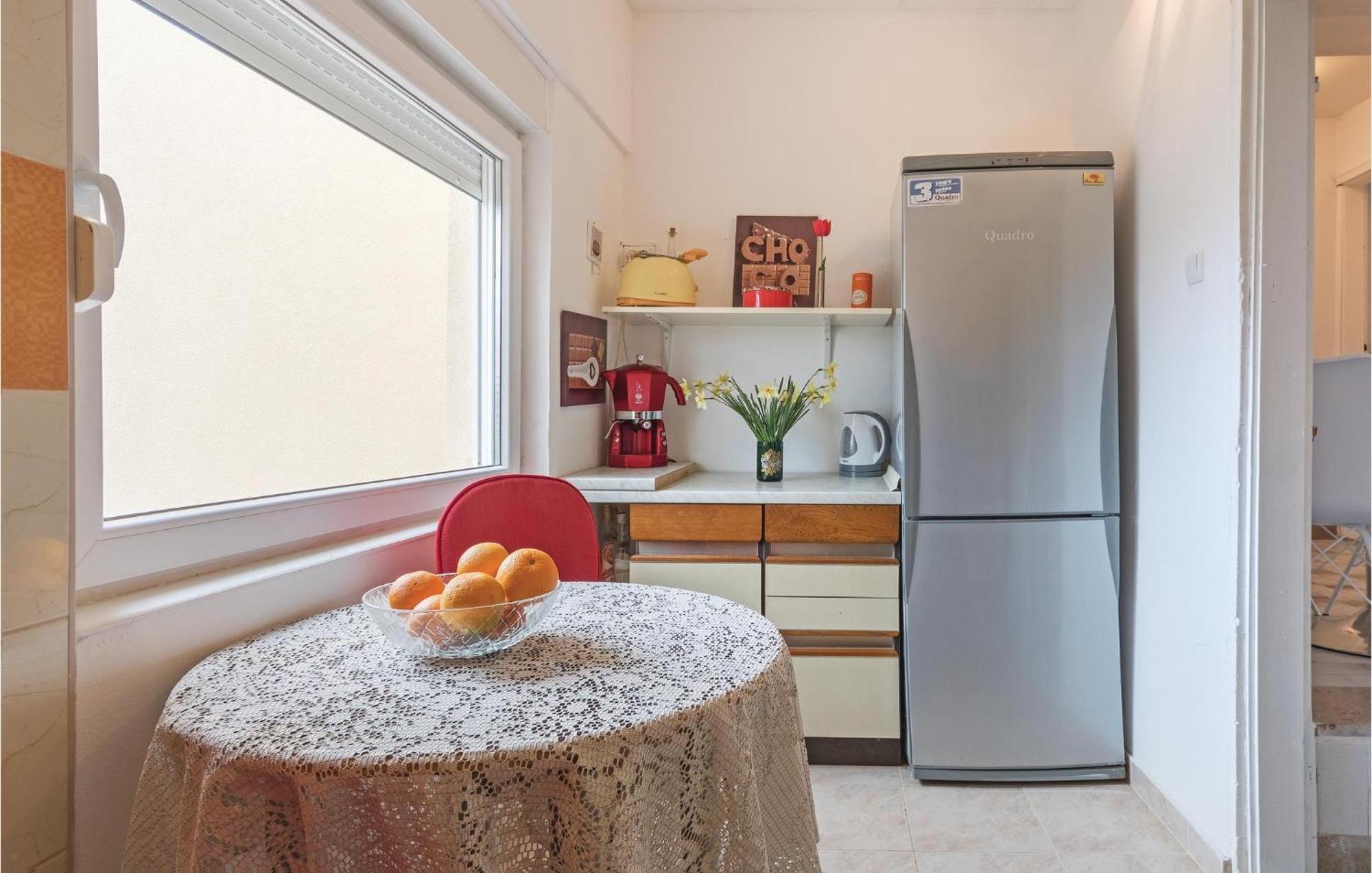 Awesome Apartment In Fazana With Wifi Eksteriør billede